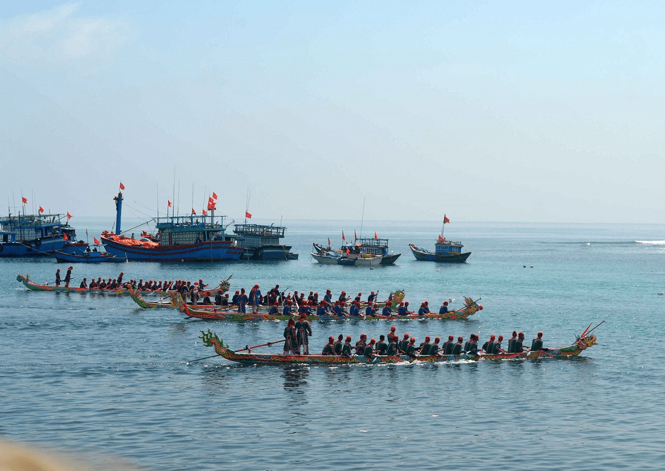 trai-nghiem-du-lich-phu-quoc-thang-8-mua-mua-8117.png