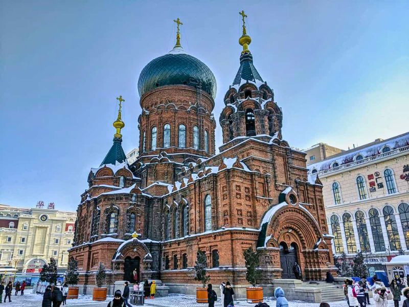 ve-dep-ben-ngoai-saint-sophia.jpg